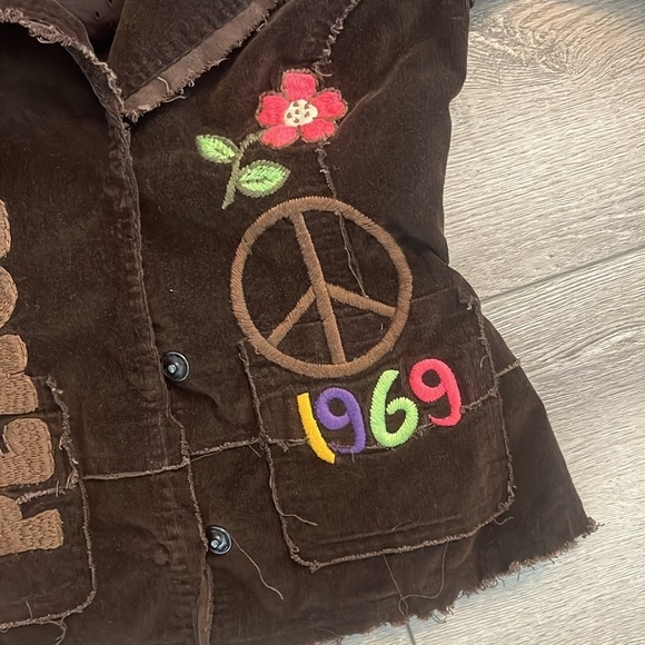 Pepper 1970’s brown corduroy embroidered button up blazer jacket small - Picture 2 of 8